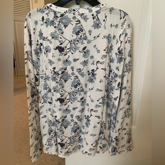 Lucky Brand floral top XS - Picture 2 of 4